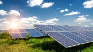 Tấm pin năng lượng mặt trời là gì