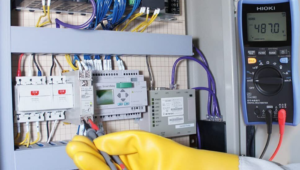 Hướng dẫn cách sử dụng máy đo năng lượng mặt trời